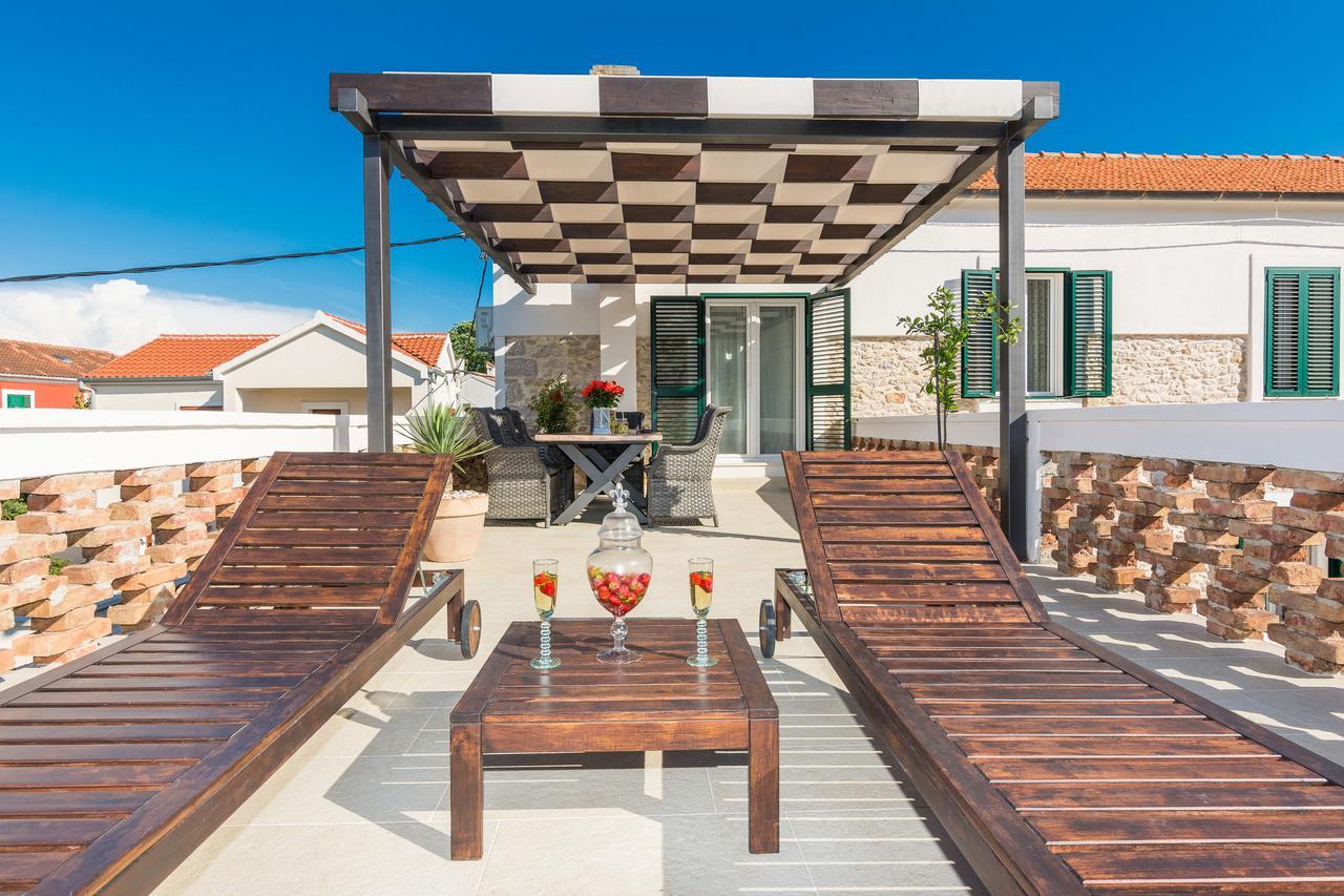 זאדאר Apartments Fontana מראה חיצוני תמונה