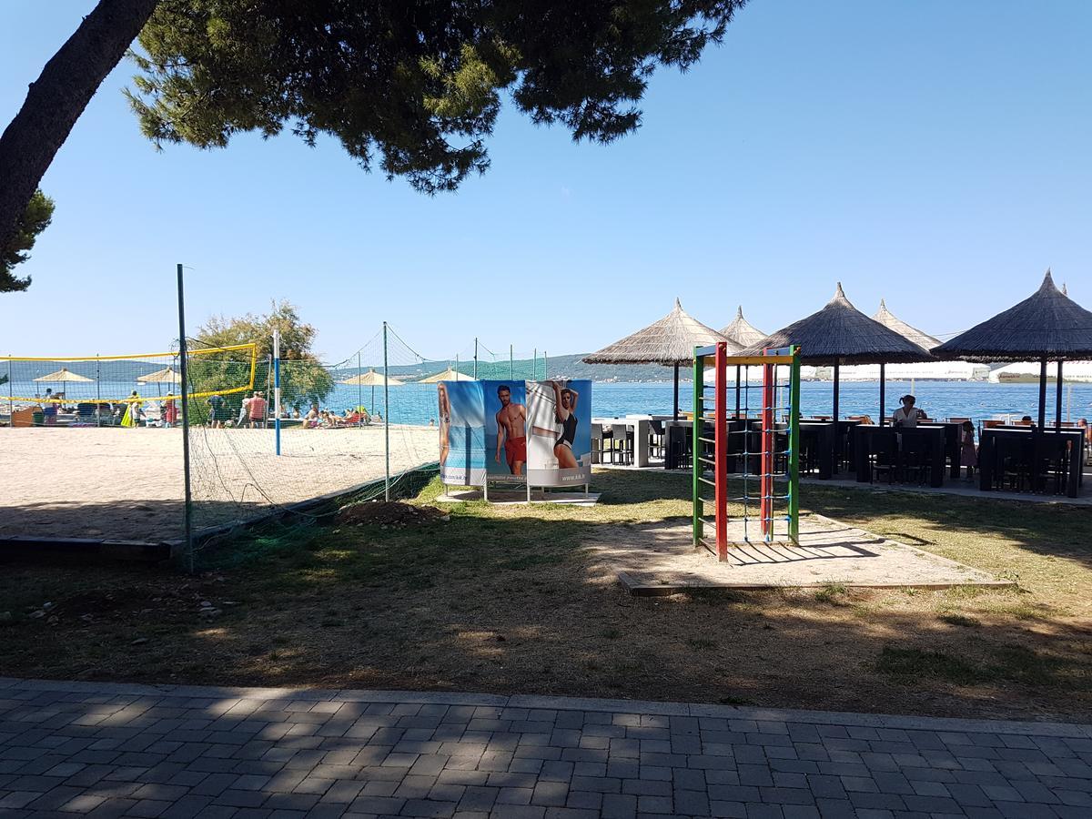 זאדאר Apartments Fontana מראה חיצוני תמונה
